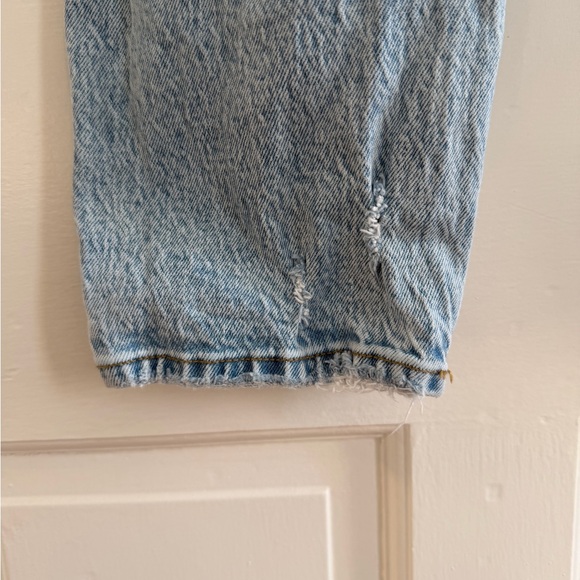Abercrombie 90’s Straight Ultra High Rise Jeans - Picture 6 of 8